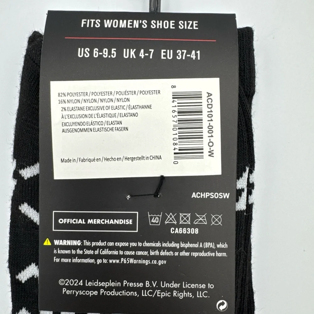 1 Pair Woman's AC/DC Crew Socks One Size NWT‎ Size 6-9.5 Black & White Calf High